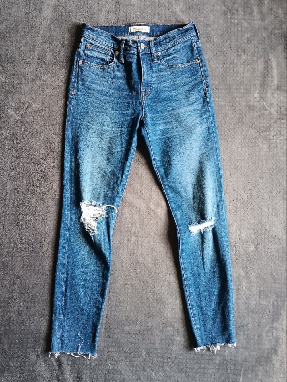 Madewell High Rise Ripped Skinny Crop Jeans in Medium Blue Wash, Size 26
